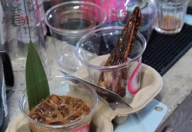 衢州一杯45元的“鸭头咖啡”火到出圈(图2)